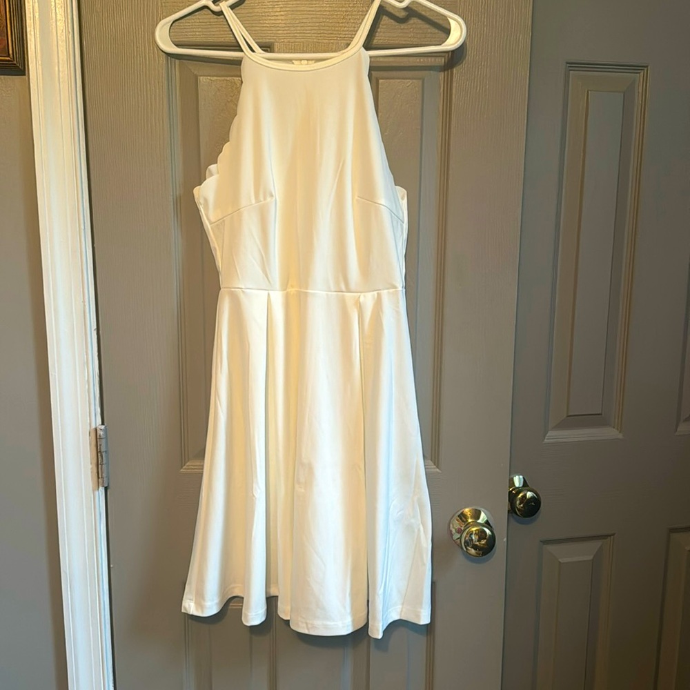NWOT - No Brand Name - little white dress.  Size small.
